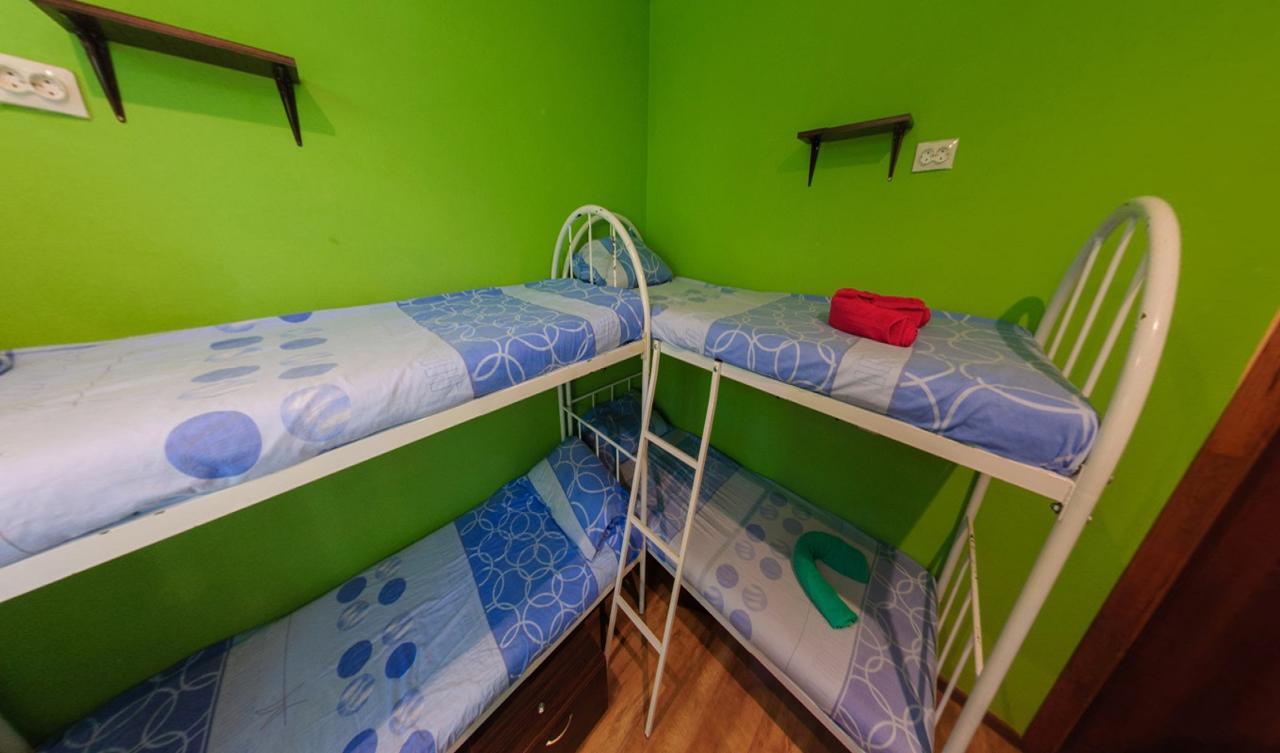 Yourhostel Svyatoshino Kiev Eksteriør bilde