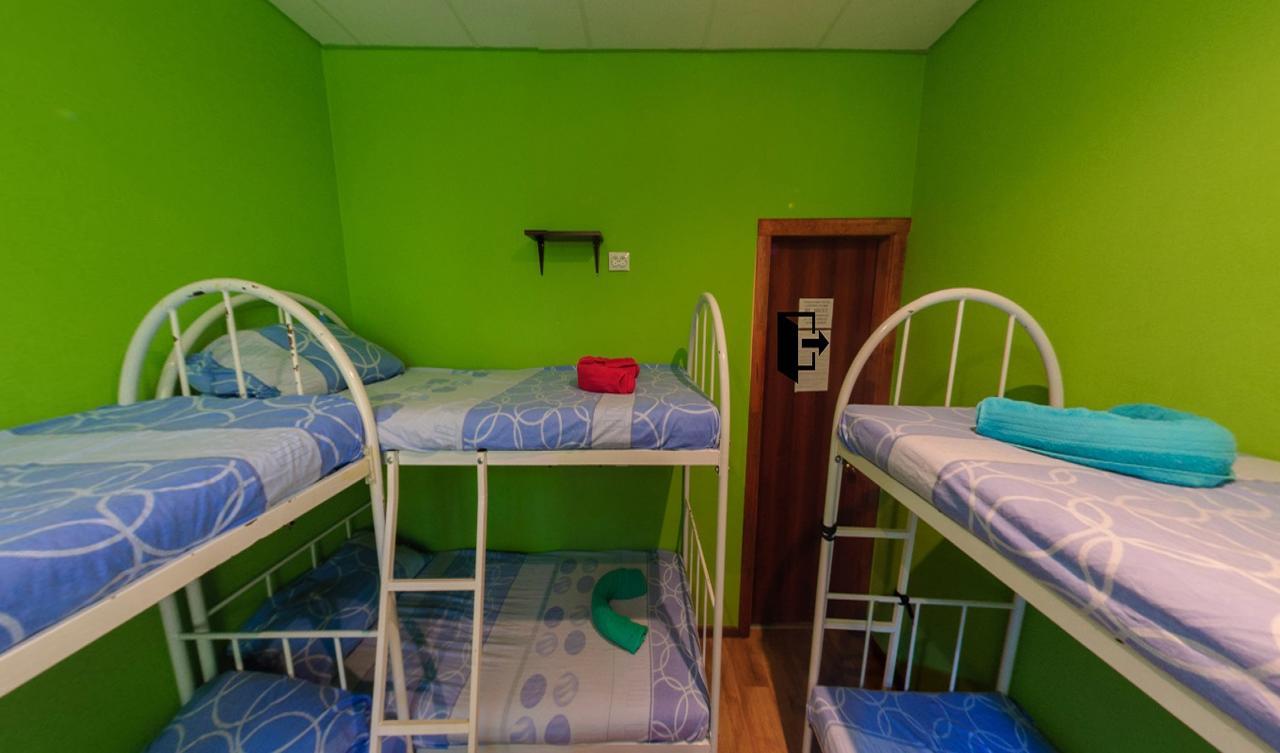 Yourhostel Svyatoshino Kiev Eksteriør bilde