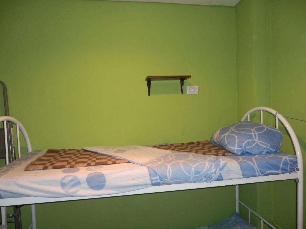 Yourhostel Svyatoshino Kiev Eksteriør bilde