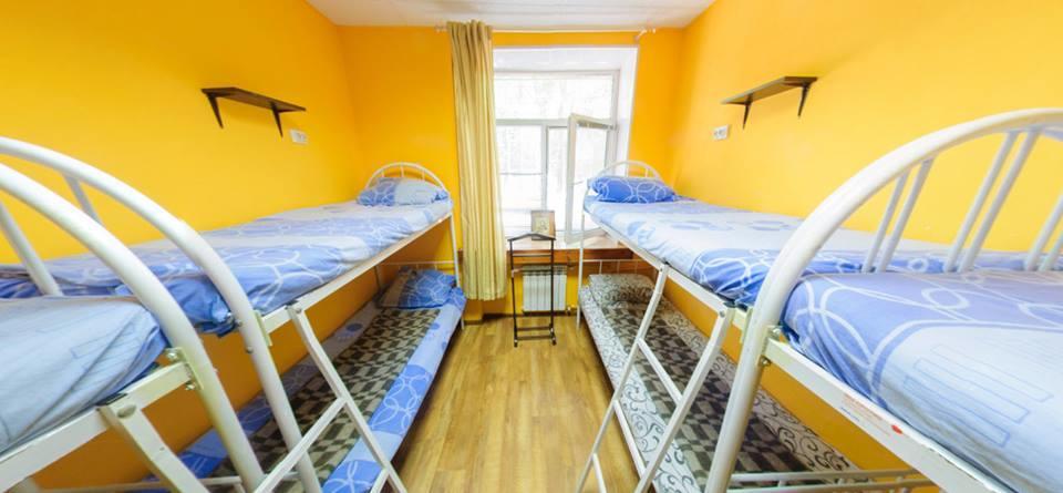 Yourhostel Svyatoshino Kiev Eksteriør bilde